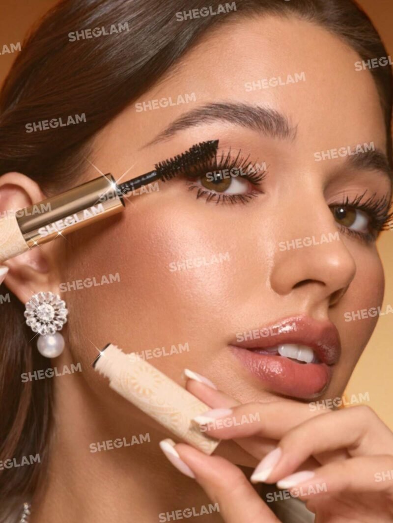 Multi-Effect Mascara "Gold"
All in One - Image 7
